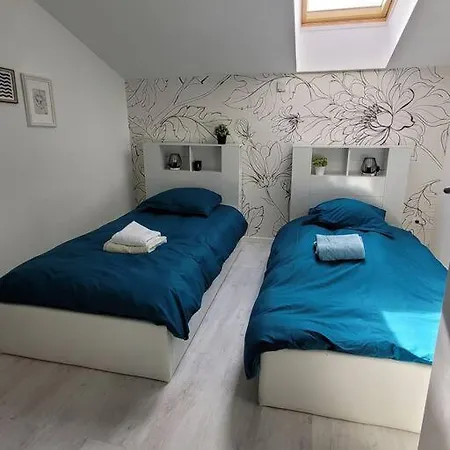 Maison De Village Rénovée