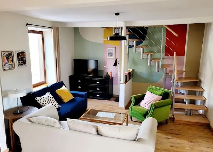 Prázdninový dům Maison De Village Renovee