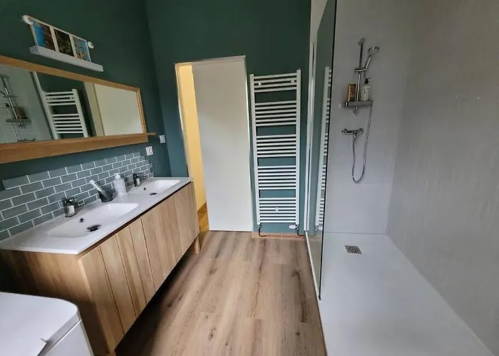 Maison De Village Rénovée